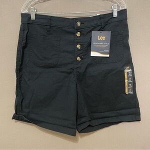 Lee NWT 14M Women's Black Button-Up Shorts relaxed fit high waist button front
